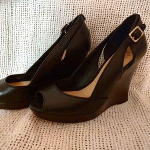 Saks 5th Ave Wedges Black Size 8-1/2